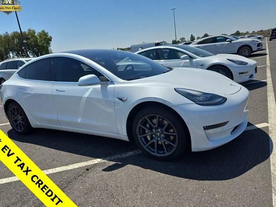 TESLA MODEL 3 2018 5YJ3E1EBXJF067111 image